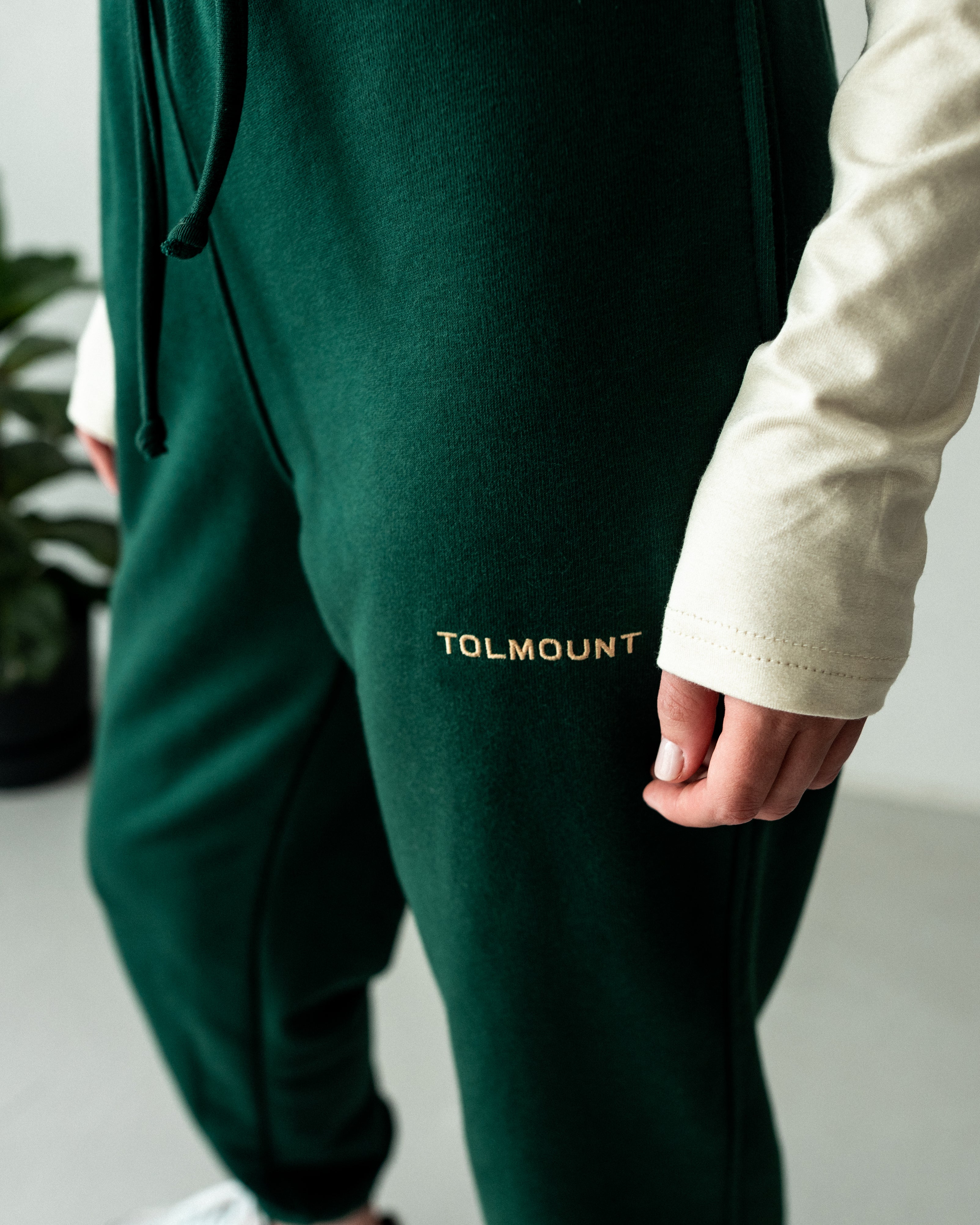 Basic clearance track pants